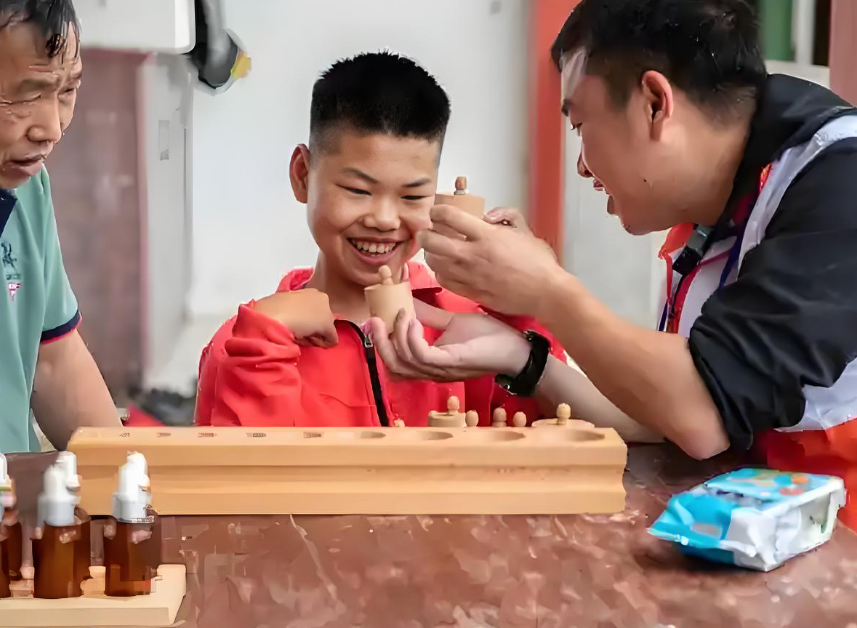 残疾儿童少年义务教育入学率达到97% 残疾人教育体系进一步健全！