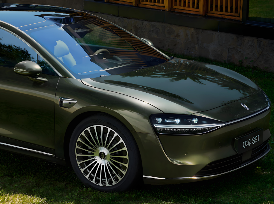 全新享界S9T旅行版实车曝光!享界S9T可能是中国最好卖的行政旅行车高端感十足!