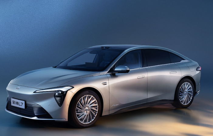 别克至境L7官方伪装实车曝光！别克至境L7配激光雷达+1.5T增程