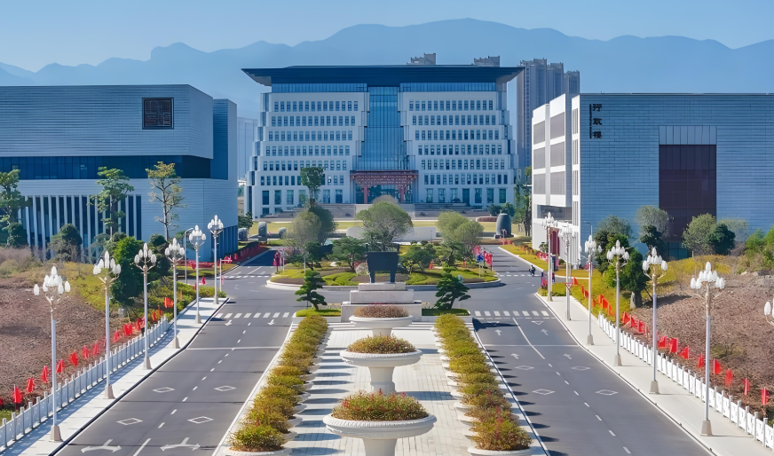 2025的新大学杀疯了！福耀科技大学超过多所985 宁波东方理工仅差浙大2分！
