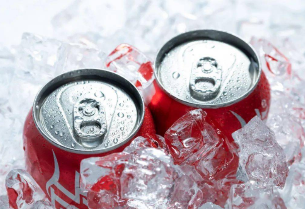 误将冰柜调冷冻模式致啤酒爆炸 这些东西放冰箱冷冻室可能会爆炸