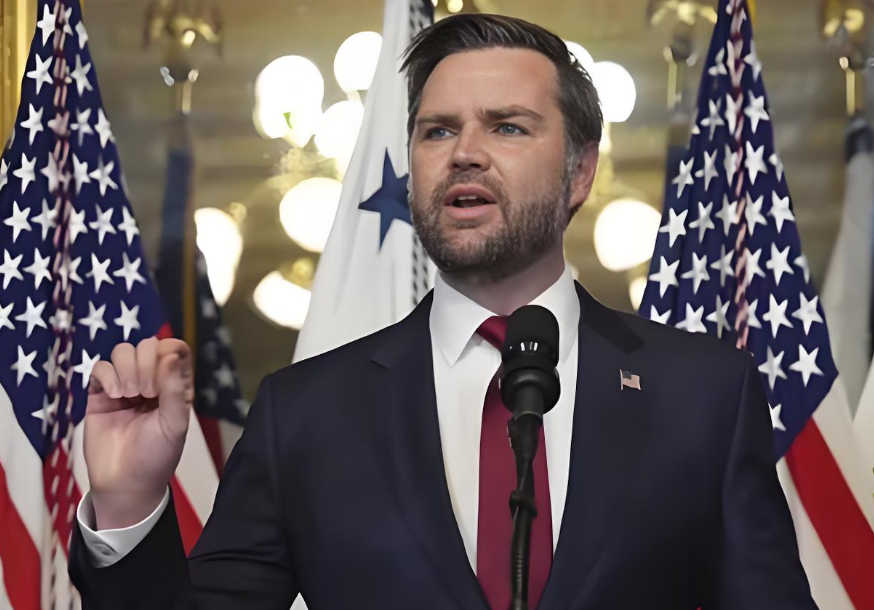 万斯称中国赶上来是美国领导人蠢 美国若被中国赶超 罪在美国领导人“蠢政” 万斯称中国赶上来是美国领导人蠢 美国若被中国赶超 罪在美国领导人“蠢政”