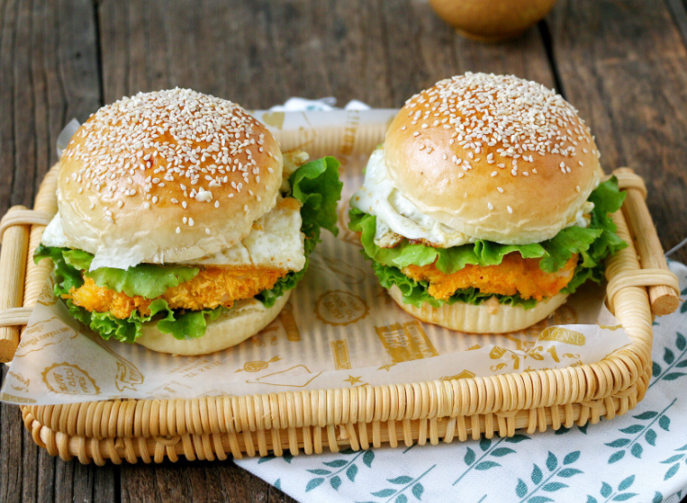 美国将迎来“史上最贵汉堡包” 全美国汉堡包涨价30%