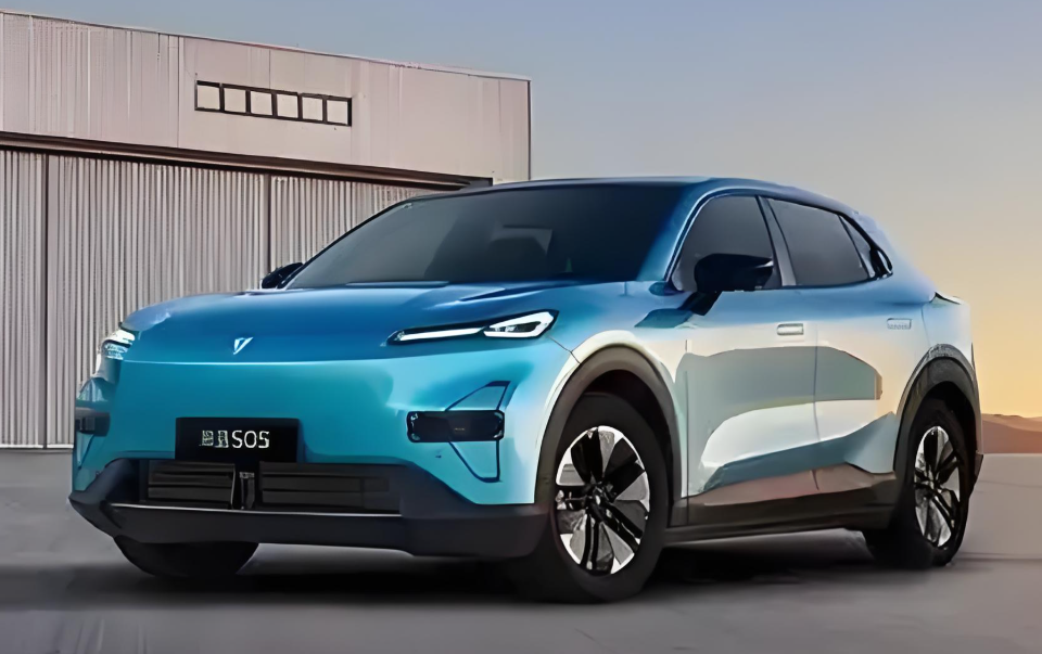 深蓝S05超长续航版发布！深蓝S05纯电续航620km 15分钟充至80%！