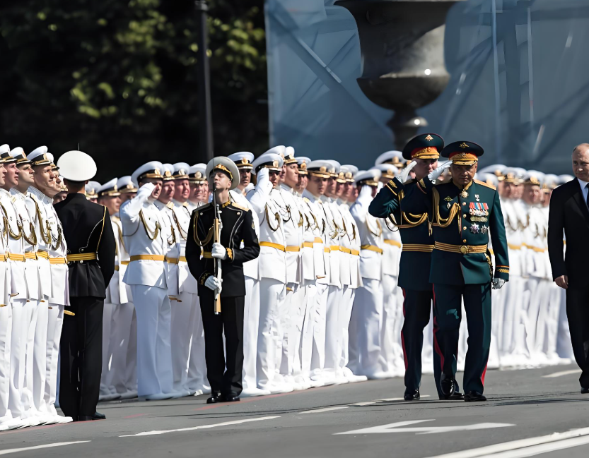 俄罗斯取消圣彼得堡海军节阅兵式！俄罗斯取消圣彼得堡海军节阅兵式的原因分析