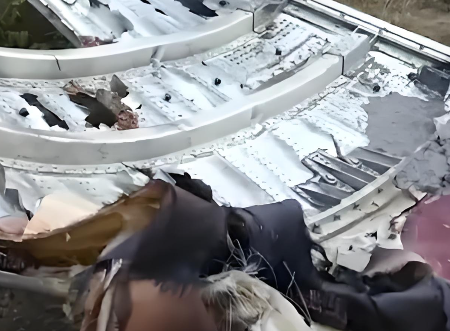 湖南一地天降多块不明物体 当地政府回应:系卫星整流罩残骸 湖南一地天降多块不明物体 当地政府回应:系卫星整流罩残骸