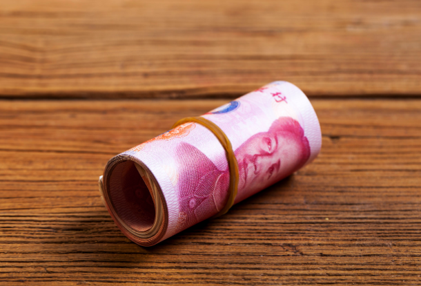 人民币兑美元中间价上调70点 人民币在悄悄升值说明了什么 人民币兑美元中间价上调70点 人民币在悄悄升值说明了什么