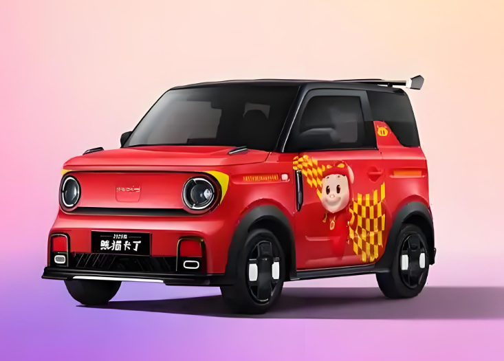 吉利熊猫卡丁联名猪猪侠限定版官图发布！吉利熊猫卡丁猪猪侠限定版8月中旬限量上市！