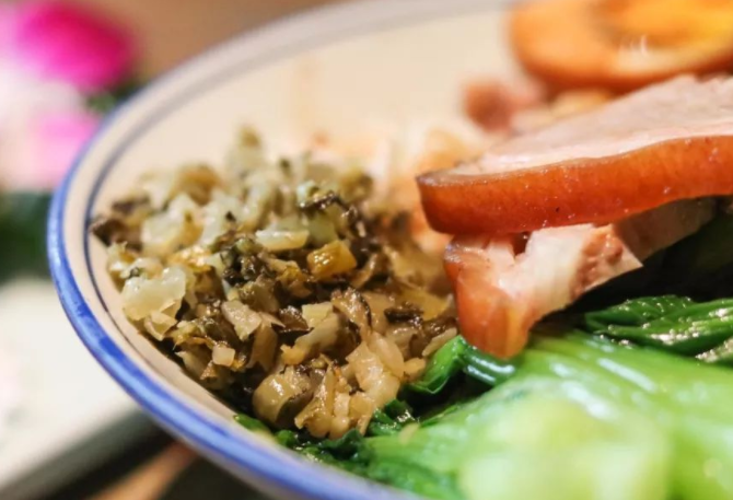 90后追不动“漂亮饭”了&nbsp;吃饭何时成了“行为艺术”？