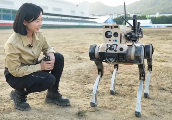 蜂群狼群!陆军首次披露无人作战模式 陆军无人狼群作战有哪些优势