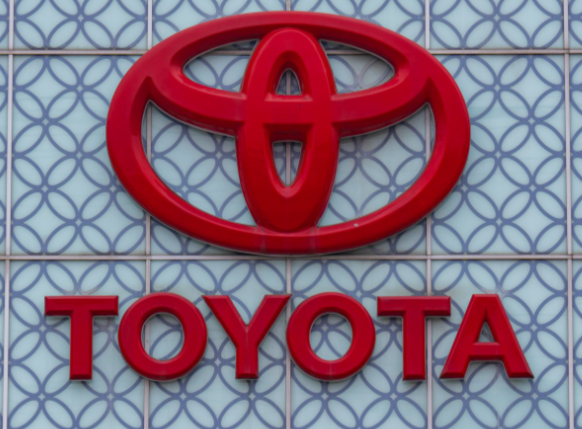 丰田汽车上调2025年产量目标 丰田汽车将2025年全球产量目标上调至1000万辆