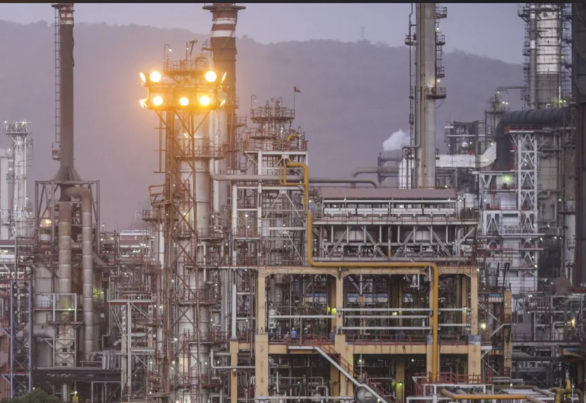 特朗普:将大幅提高对印度关税 特朗普要求印度停止进口俄罗斯石油 特朗普:将大幅提高对印度关税 特朗普要求印度停止进口俄罗斯石油