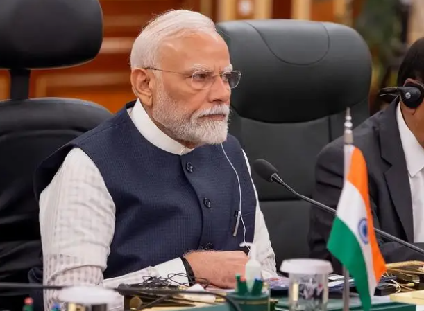 特朗普为何对印度翻脸？特朗普为何往死里锤印度？