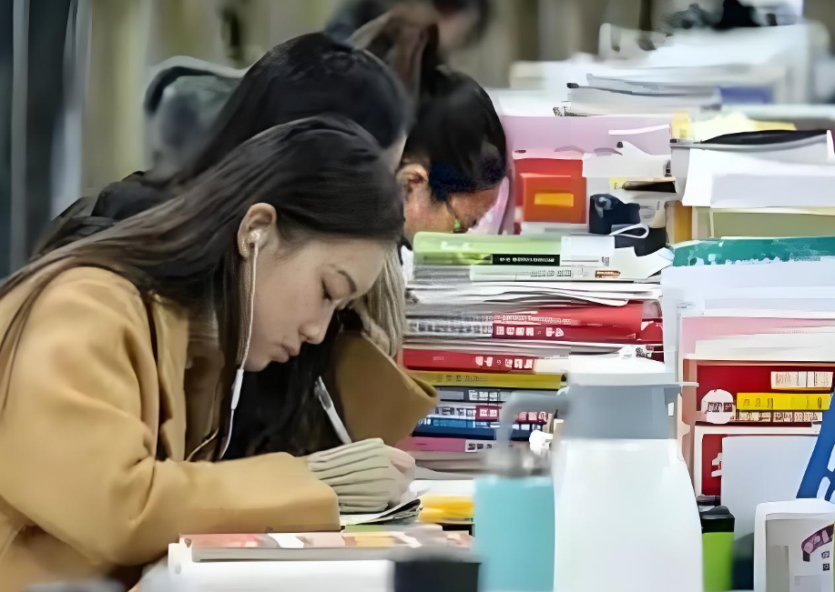 26考研能换专业吗？考研换专业要考虑哪些问题？