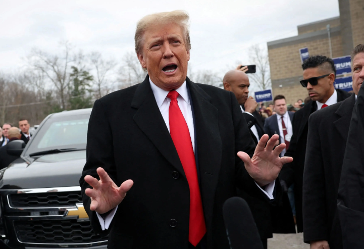 美特使见完普京特朗普立刻放出风声!特朗普:或很快与俄乌举行峰会 美特使见完普京特朗普立刻放出风声!特朗普:或很快与俄乌举行峰会