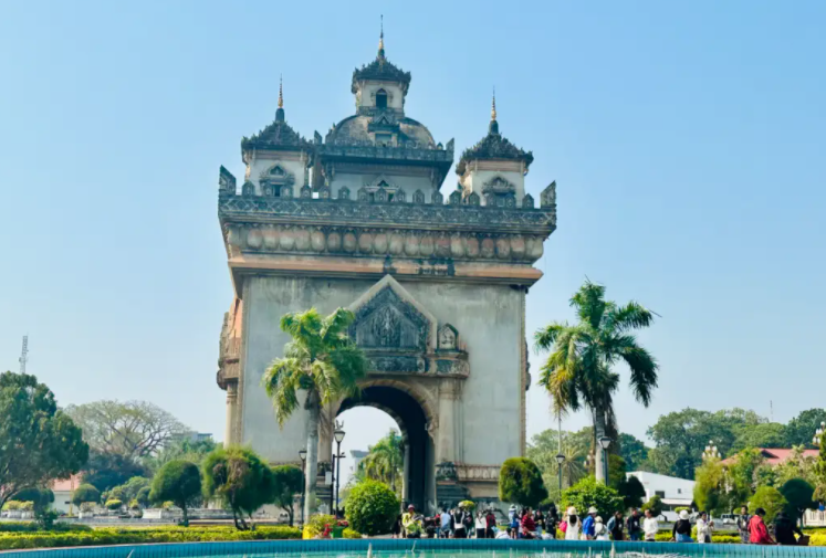 2023-24财年老挝经济增长4.3% 人均GDP为1970美元 2023-24财年老挝经济增长4.3% 人均GDP为1970美元