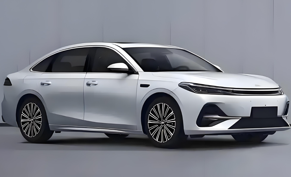 全新吉利银河A7上市27分钟大定破万台!全新吉利银河A7 2.67L油耗+续航2100km+智能座舱! 全新吉利银河A7上市27分钟大定破万台!全新吉利银河A7 2.67L油耗+续航2100km+智能座舱!