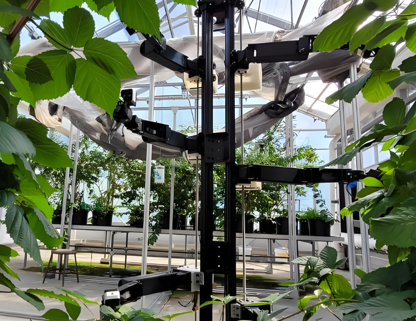 国产杂交授粉育种机器人面世！世界首台自动巡航杂交授粉育种机器人“吉儿”诞生！