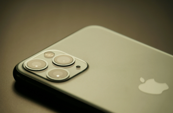 iPhone 17 Pro最新外观曝光 苹果调整天线布局 iPhone 17 Pro最新外观曝光 苹果调整天线布局