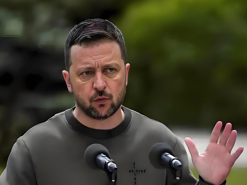 泽连斯基提议允许22岁以下男性离境 乌克兰拟调整出境年龄限制