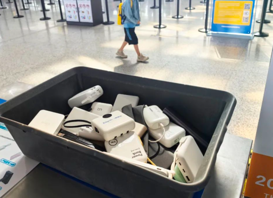 机场拦截充电宝在二手平台大肆售卖 机场拦截充电宝一吨9000元 机场拦截充电宝在二手平台大肆售卖 机场拦截充电宝一吨9000元