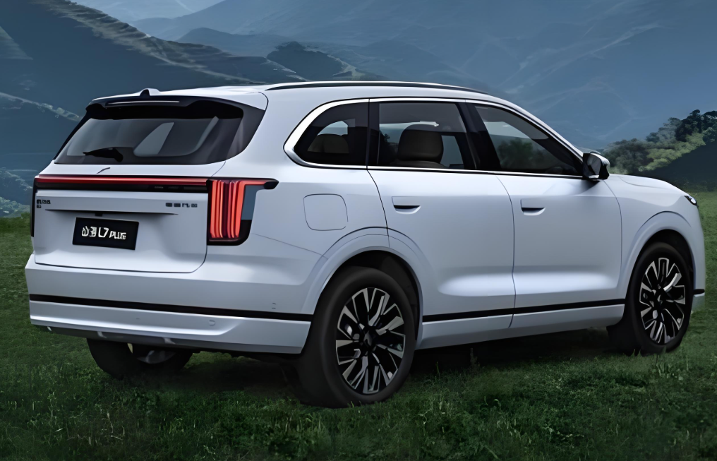 捷途山海L7 PLUS开启预售13.99万元起!捷途山海L7 PLUS超长续航与电动七座的豪华选择! 捷途山海L7 PLUS开启预售13.99万元起!捷途山海L7 PLUS超长续航与电动七座的豪华选择!