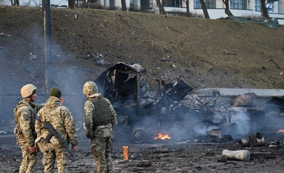 俄罗斯对乌克兰发动大规模袭击 美俄阿拉斯加会谈可能并无积极进展 俄罗斯对乌克兰发动大规模袭击 美俄阿拉斯加会谈可能并无积极进展