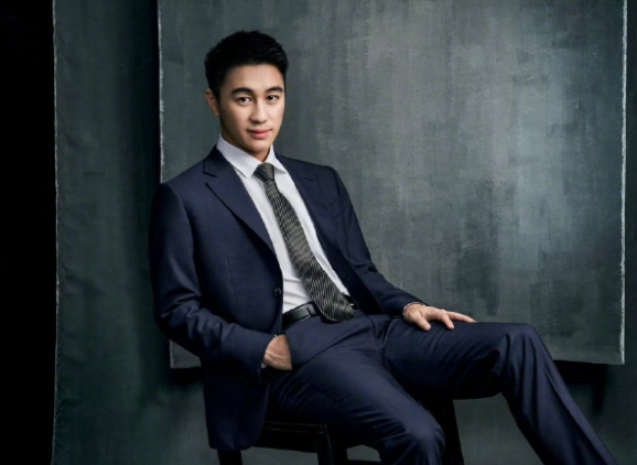 何猷君成NBA凯尔特人队小股东 中国资本再次征服美国体育 何猷君成NBA凯尔特人队小股东 中国资本再次征服美国体育