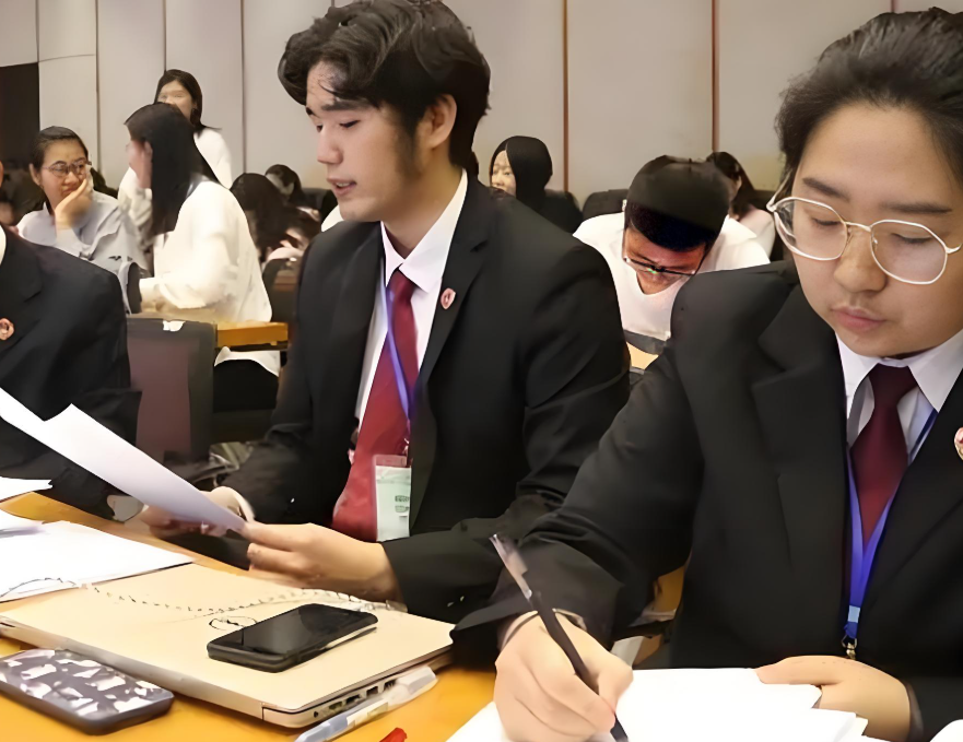 五个严重饱和的本科专业！本科严重饱和的专业不考研难有出路！