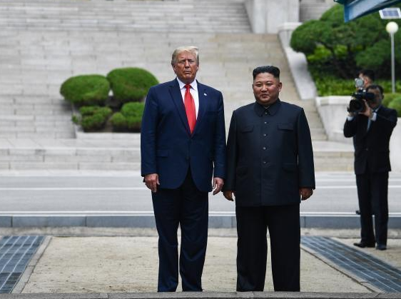 特朗普:希望今年与金正恩会面 特朗普是否会出面缓和朝韩关系 特朗普:希望今年与金正恩会面 特朗普是否会出面缓和朝韩关系