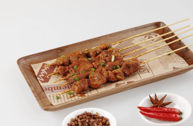 锦州赛博机器人烧烤香迷糊了 这波科技烟火气赢麻了! 锦州赛博机器人烧烤香迷糊了 这波科技烟火气赢麻了!