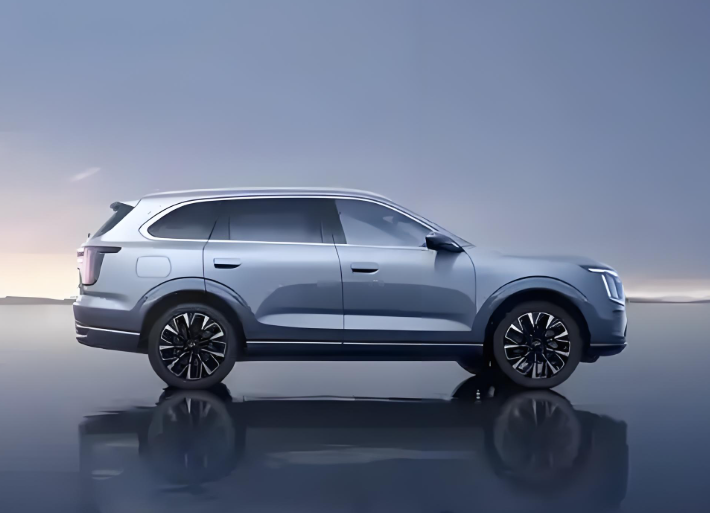 捷途山海L7 PLUS上市10.99万买中型插混SUV！捷途山海L7 PLUS理想座椅+1700KM续航！