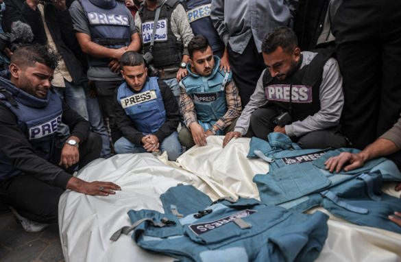 加沙记者直播中遭以军杀害 记者死于以空袭美联社路透社讨说法
