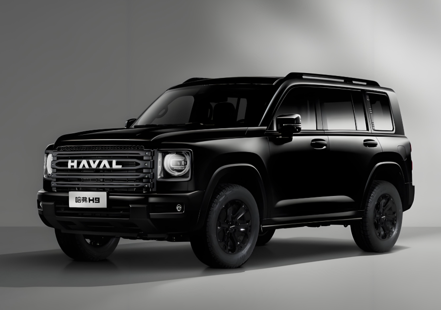 二代哈弗H9勇士版售价23.99万起！二代哈弗H9勇士版全黑涂装，标配前/后桥电控机械差速锁！