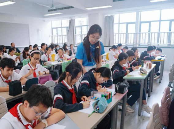 年轻教师因开学产生焦虑 教师出现开学焦虑症状应该如何缓解