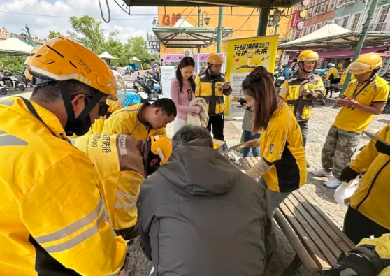 疯狂的外卖大战把美团打疼了 美团:二季度净利润下降89%