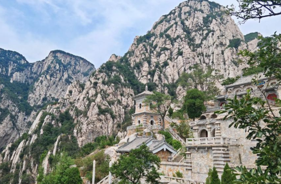 少林寺换住持满一月:不再推荐高价香 少林寺新住持释印乐法师提倡去商业化