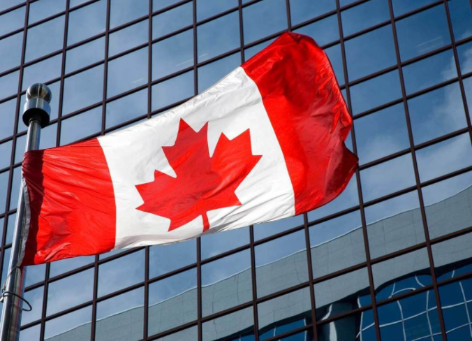 2025年二季度加拿大实际GDP同比增长1.3% 环比降0.4% 2025年二季度加拿大实际GDP同比增长1.3% 环比降0.4%