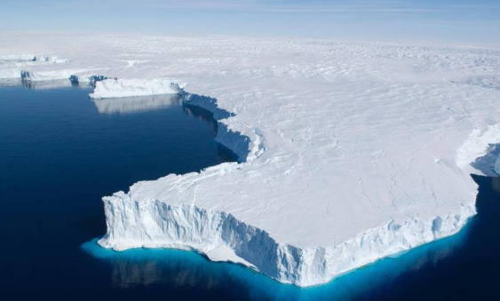 全球最大冰山面积减少超三分之一 A23a的面积三月内减少了36%