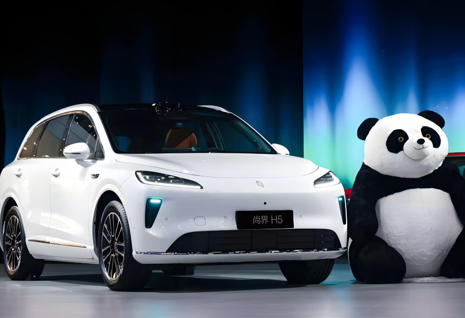 尚界H5实车曝光小蓝灯已点亮！尚界H5带华为ADS提供黑曜套件 预售价16.98万起！