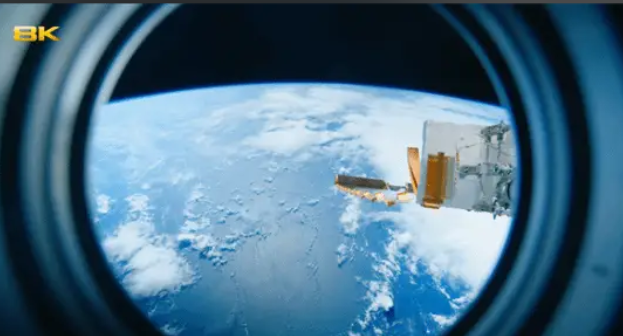 中国首部8K拍摄太空电影来了!《窗外是蓝星》定档9月5日! 中国首部8K拍摄太空电影来了!《窗外是蓝星》定档9月5日!