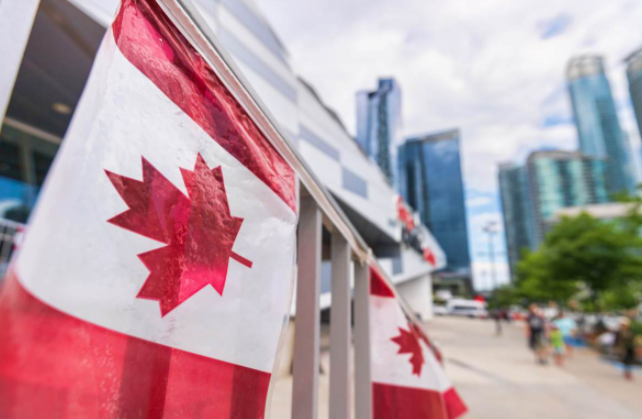 华为打破了充电宝能量密度 100W充电宝功率密度世界记录