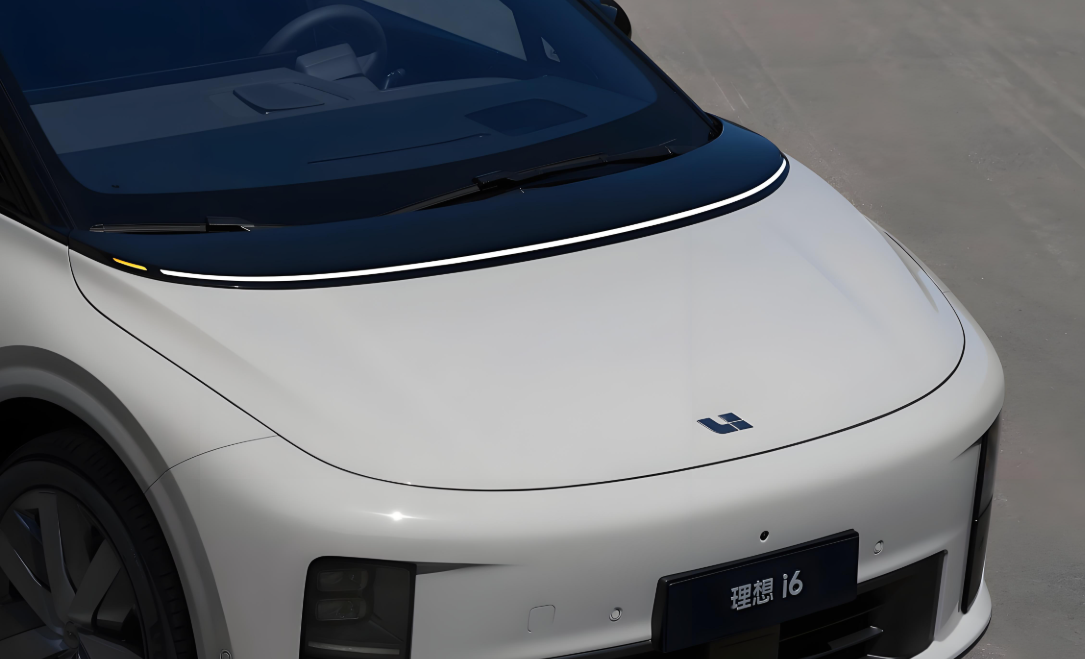 理想i6路拍曝光20万级纯电SUV要来搅局了？理想i6预计9月底发布 首次杀入20万元区间