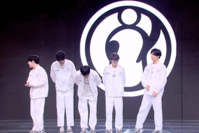 BLG让二追三JDG!IG强势零封EDG!