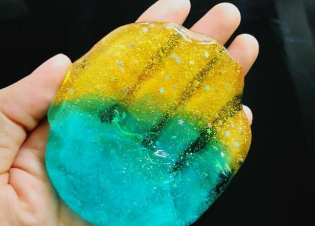 解压软泥毒玩具你家有吗?硼砂含量超标19倍! 解压软泥毒玩具你家有吗?硼砂含量超标19倍!