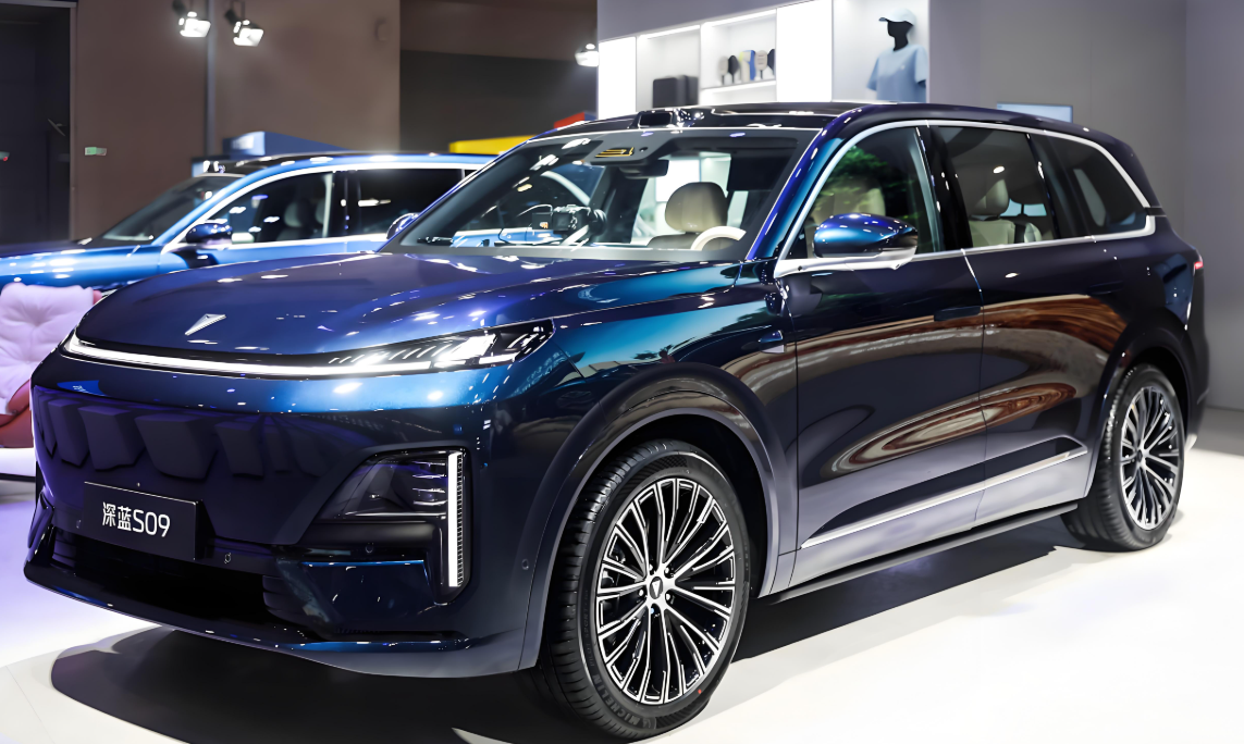 新款深蓝S09上市23.99万起！新款深蓝S09 CLTC最高纯电续航310公里！