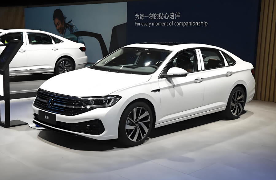 一汽-大众全新速腾L正式上市！全新速腾L上市11.49万元起！