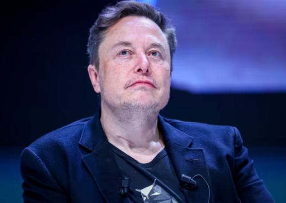 马斯克:美国政府已无药可救 马斯克对美国的高额债务表示担忧