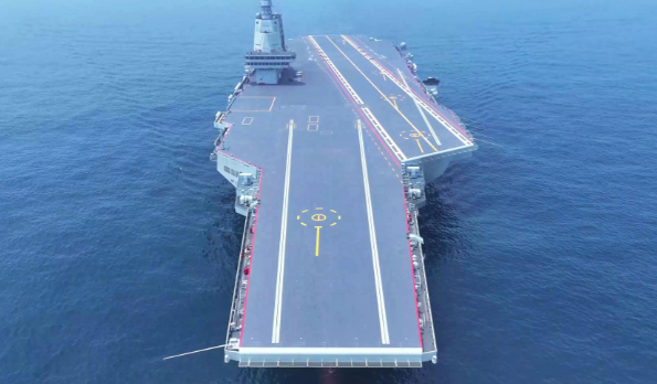 福建舰首次通过台湾海峡意味什么 专家:中国三航母时代指日可待
