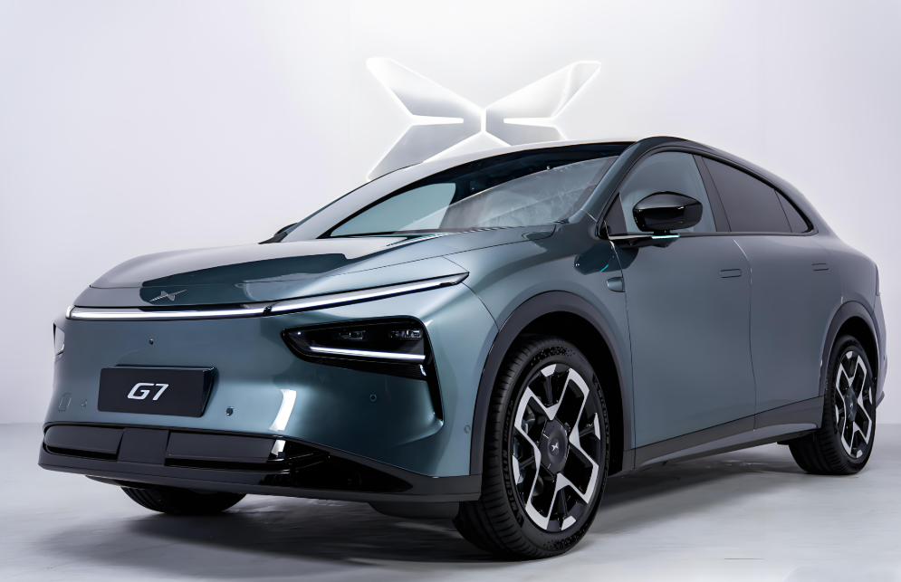 小鹏G7增程版亮相!小鹏G7增程版55.8kWh电池+325km纯电续航325公里! 小鹏G7增程版亮相!小鹏G7增程版55.8kWh电池+325km纯电续航325公里!